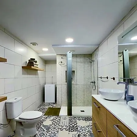 Casa En La Montana Bed & Breakfast 4*